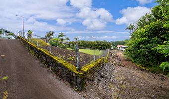 551 KUKUAU St, Hilo, HI 96720