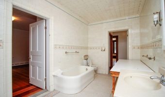 417 W Black Well St Ab, Andover, NJ 07801