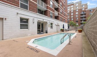 880 N POLLARD St N 224, Arlington, VA 22203