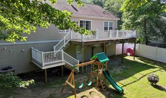 8 Riverside Dr, Allenstown, NH 03275
