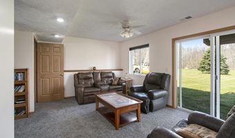 1077 Sun Valley Ln, Allegan, MI 49010