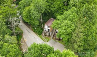 30 Creekside Dr A, Banner Elk, NC 28604
