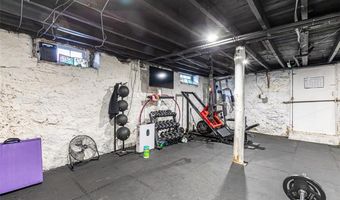 27 Dean Ave, Johnston, RI 02919