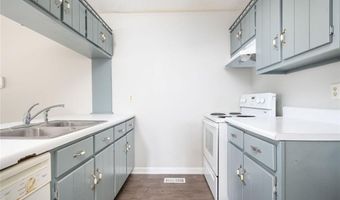 244 Lawrence St, Adairsville, GA 30103