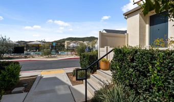 303 Citrine Trl, Fallbrook, CA 92028