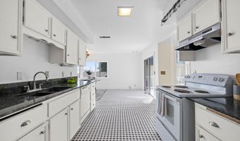 510 DUANE St, Astoria, OR 97103