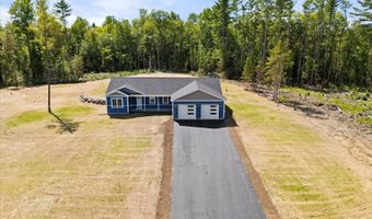 633 Streamside Ave, Hermon, ME 04401
