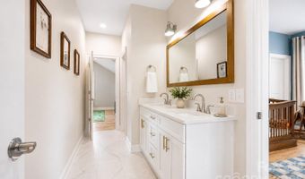 2800 Hilliard Dr, Charlotte, NC 28205