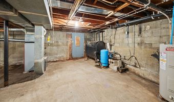 27 Lathrop Dr, Coventry, CT 06238