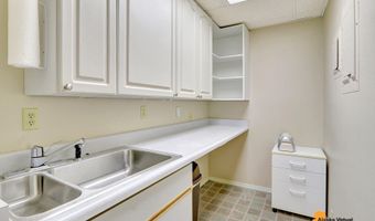 7521 Labrador Cir, Anchorage, AK 99502
