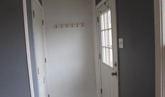 158 Walnut St, Amherst, VA 24521