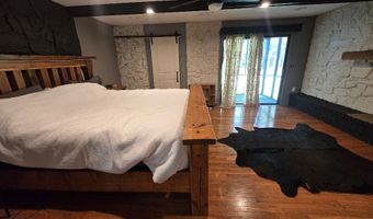 889 Old Grandview Rd, Beaver, WV 25813