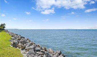 6308 MARBELLA Blvd, Apollo Beach, FL 33572