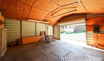 215 Scenic Cir, Boiling Springs, SC 29316