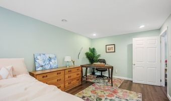 8 Rock Rd, Attleboro, MA 02703