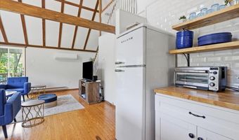306 Mountain Rd, Albrightsville, PA 18210