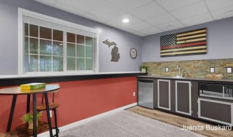 5559 Estate Rd, Allendale, MI 49401
