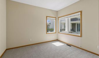 6773 158th St W, Apple Valley, MN 55124