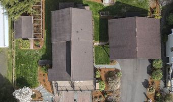 126 N OCEAN Ave, Rockaway Beach, OR 97136