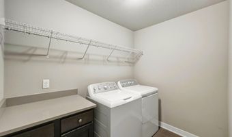 2812 NW Lois Ln, Ankeny, IA 50023