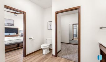 1528 W Autumn Cir, Brandon, SD 57005