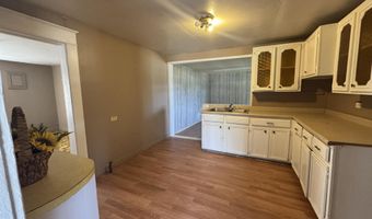 115 Duggan Ave, Anton, TX 79313