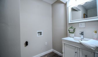 304 N 3rd St, Anna, OH 45302