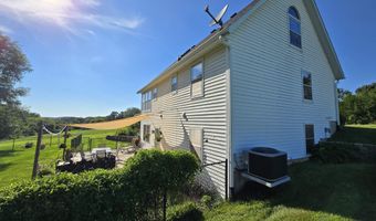 11 A24 Bunker Ln, Apple River, IL 61001