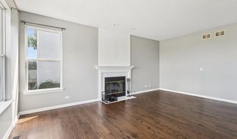 197 E Old Mill Trl, Antioch, IL 60002