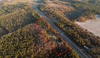 5686 Golden Isle W, Baxley, GA 31513