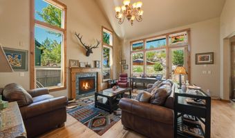 60875 Goldenwood Loop, Bend, OR 97702