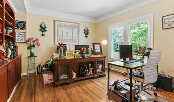 17400 AVENLEIGH Dr, Ashton, MD 20861