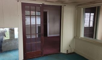 196 Loop Rd, Acton, ME 04001