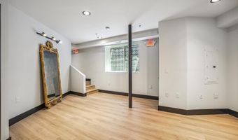 1806 FLORIDA Ave NW, Washington, DC 20009