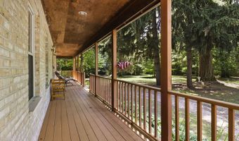 26268 W Springwell Ave, Antioch, IL 60002