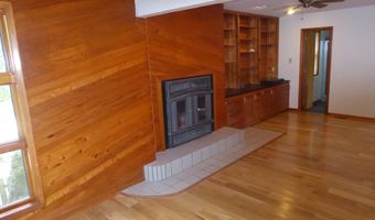 113 Hoop Pole Creek Dr, Atlantic Beach, NC 28512