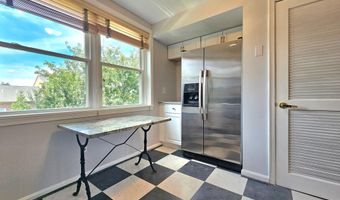 516 N WEST St, Alexandria, VA 22314