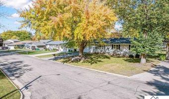 1614 Gateway Dr, Albert Lea, MN 56007