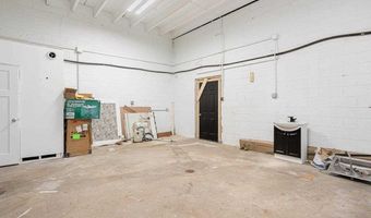 215 E Paquin St, Waterville, MN 56096