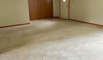 108 Pearl St, Atlantic, IA 50022