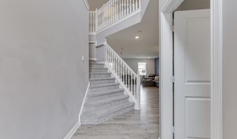 928 Ridge Rock Ln, Bargersville, IN 46106