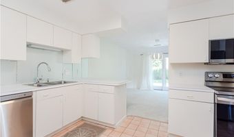 112 Harrison Ave, Newport, RI 02840