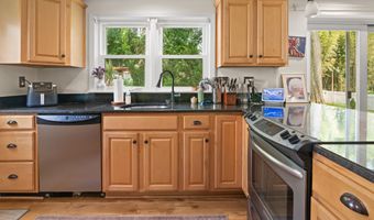 214 SUMNER Rd, Annapolis, MD 21401