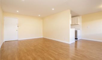 5414 Newcastle Ave 8, Encino, CA 91316