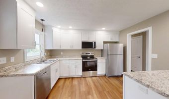 15 Morton Way, Batesville, IN 47006