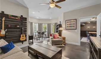 8424 Preston Trl, Bentonville, AR 72712