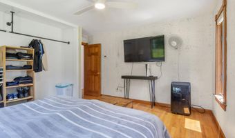 314 Wentworth Rd, Brookfield, NH 03872