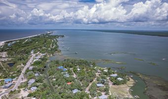 1308 Peninsular Cir, Alligator Point, FL 32346