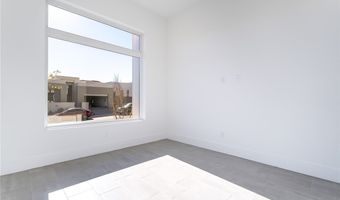 10904 Vista Altura Ave, Las Vegas, NV 89135