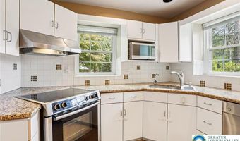 521 N 26th St, Allentown, PA 18104